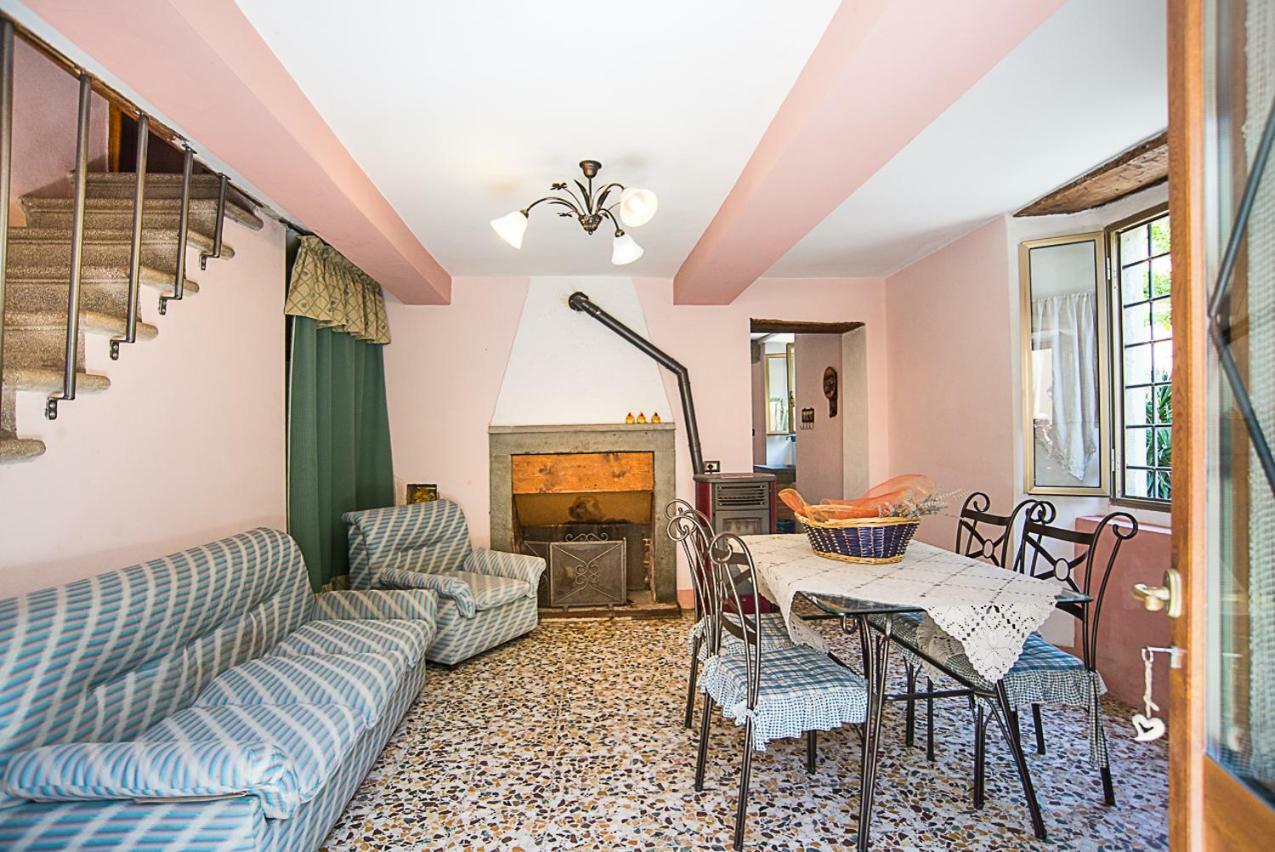 Agriturismo Il Musaccio Barga Bagian luar foto